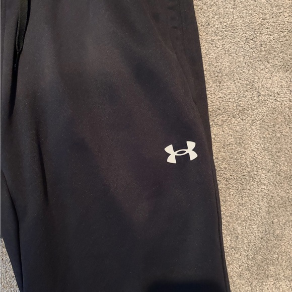 Under Armour Men’s Black Joggers - Picture 2 of 4